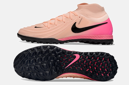 Chuteira Nike Phantom Luna TF - Rosa e Preta - vista traseira