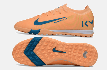 Chuteira Society Nike Air Zoom Mercurial Vapor 16 Killian Mbappe Elite TF - Laranja e Azul - Tevo Sports SPORT*