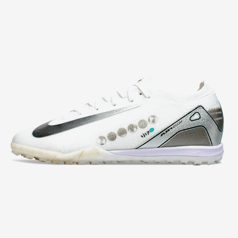 Chuteira Society Nike Air Zoom Mercurial Vapor 16 Vini JR Elite TF - Branca e Cinza - Tevo Sports SPORT*