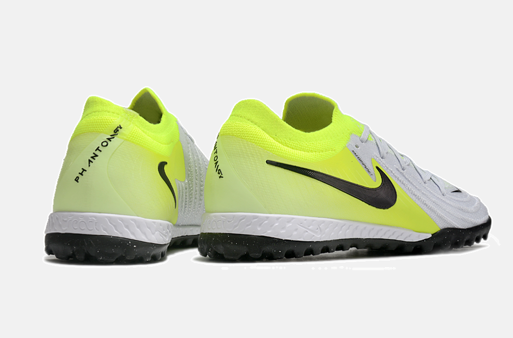 Chuteira Society Nike Phantom GX II TF - vista traseira