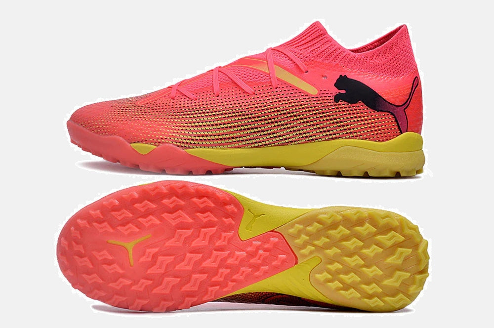 Chuteira Society Puma Future FTR TF - vista traseira