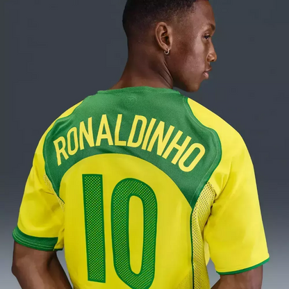 Camisa Seleção Brasileira Retrô 2004/05 Ronaldinho N° 10 Total 90 — imagem 2