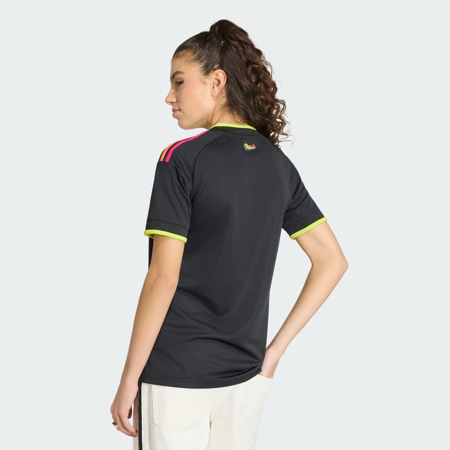 Camisa Feminina Peru 2026/27 II — imagem 2