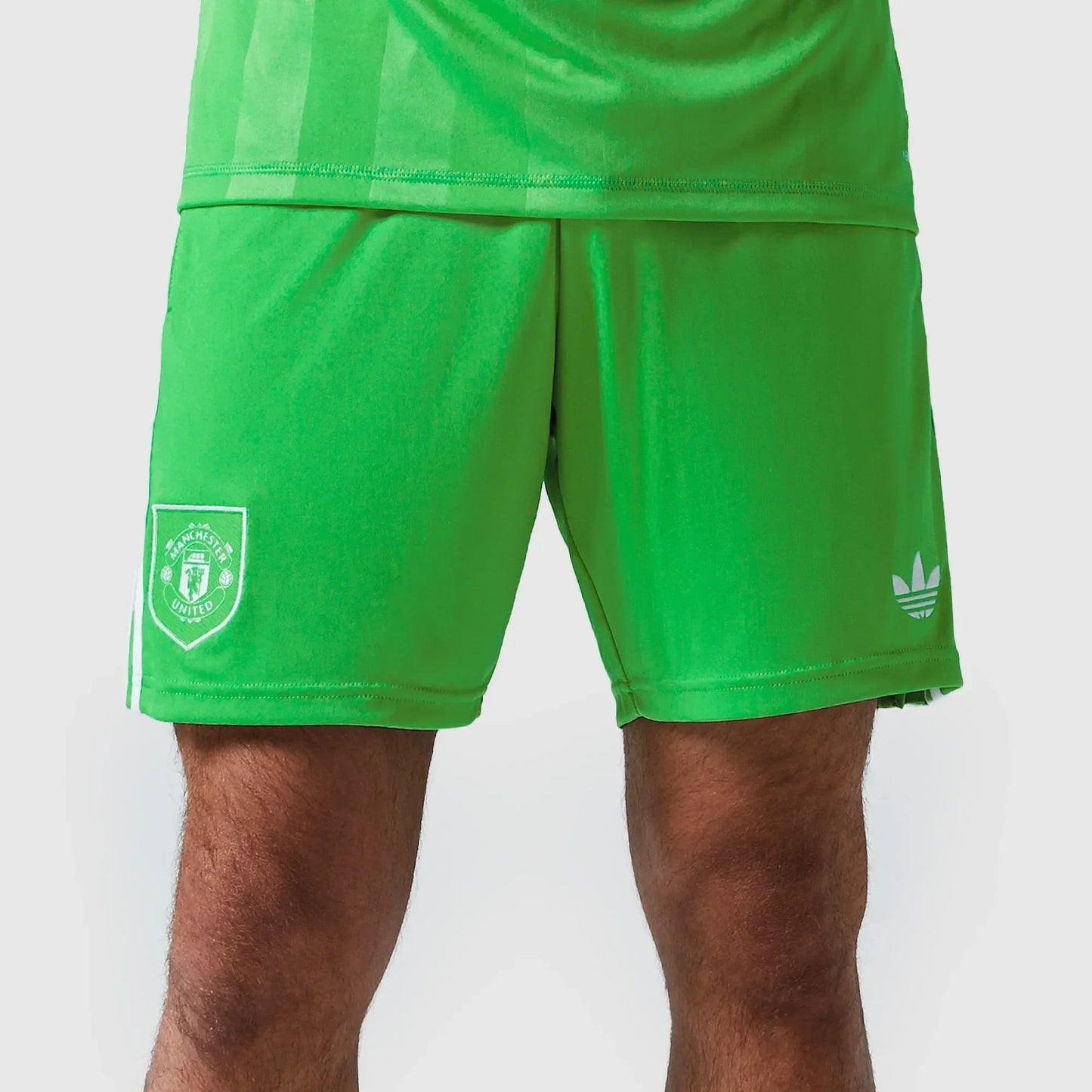 Shorts adidas Manchester United 2025/26 III Goleiro — imagem 2