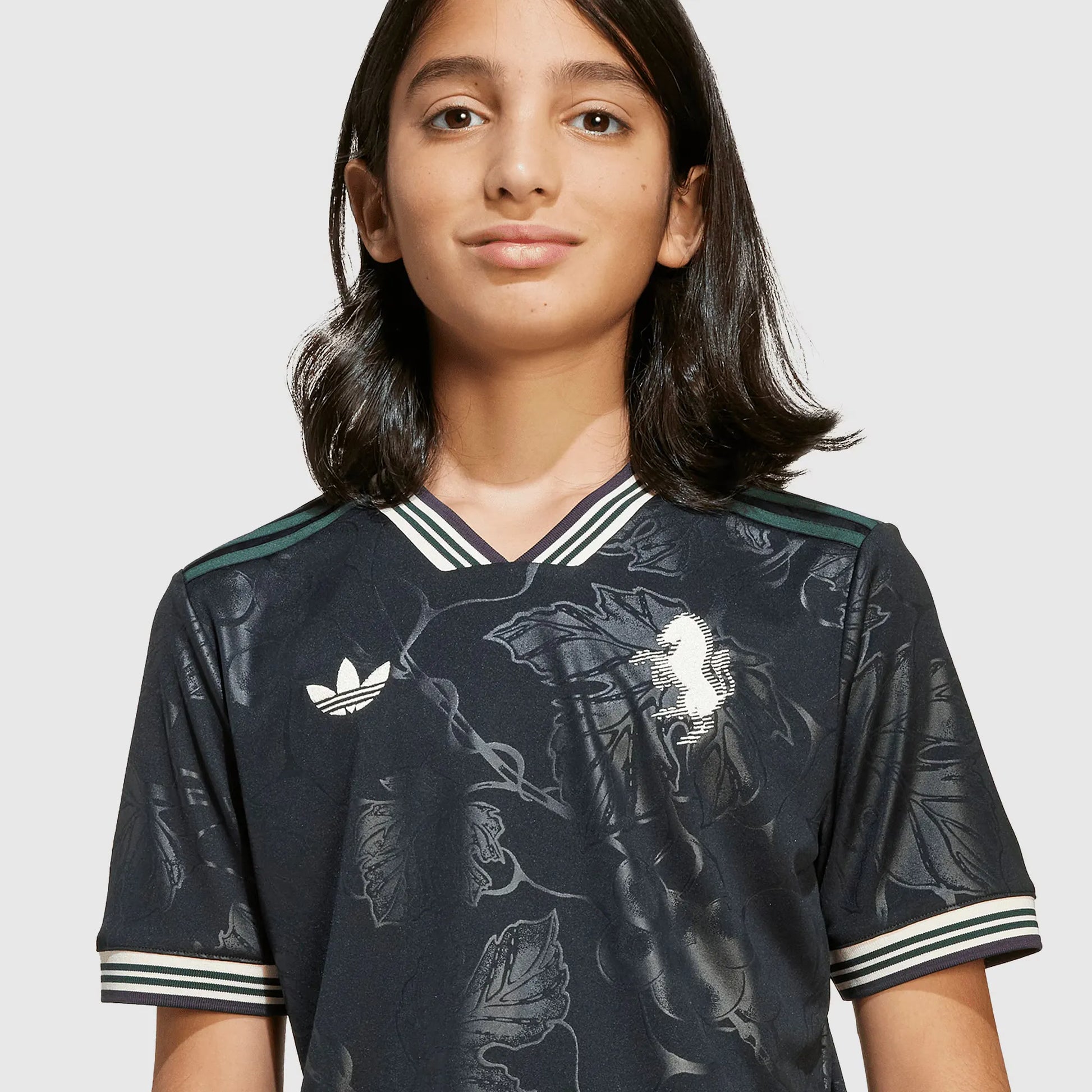 Conjunto Infantil Adidas Juventus 2025/26 III Torcedor — imagem 4