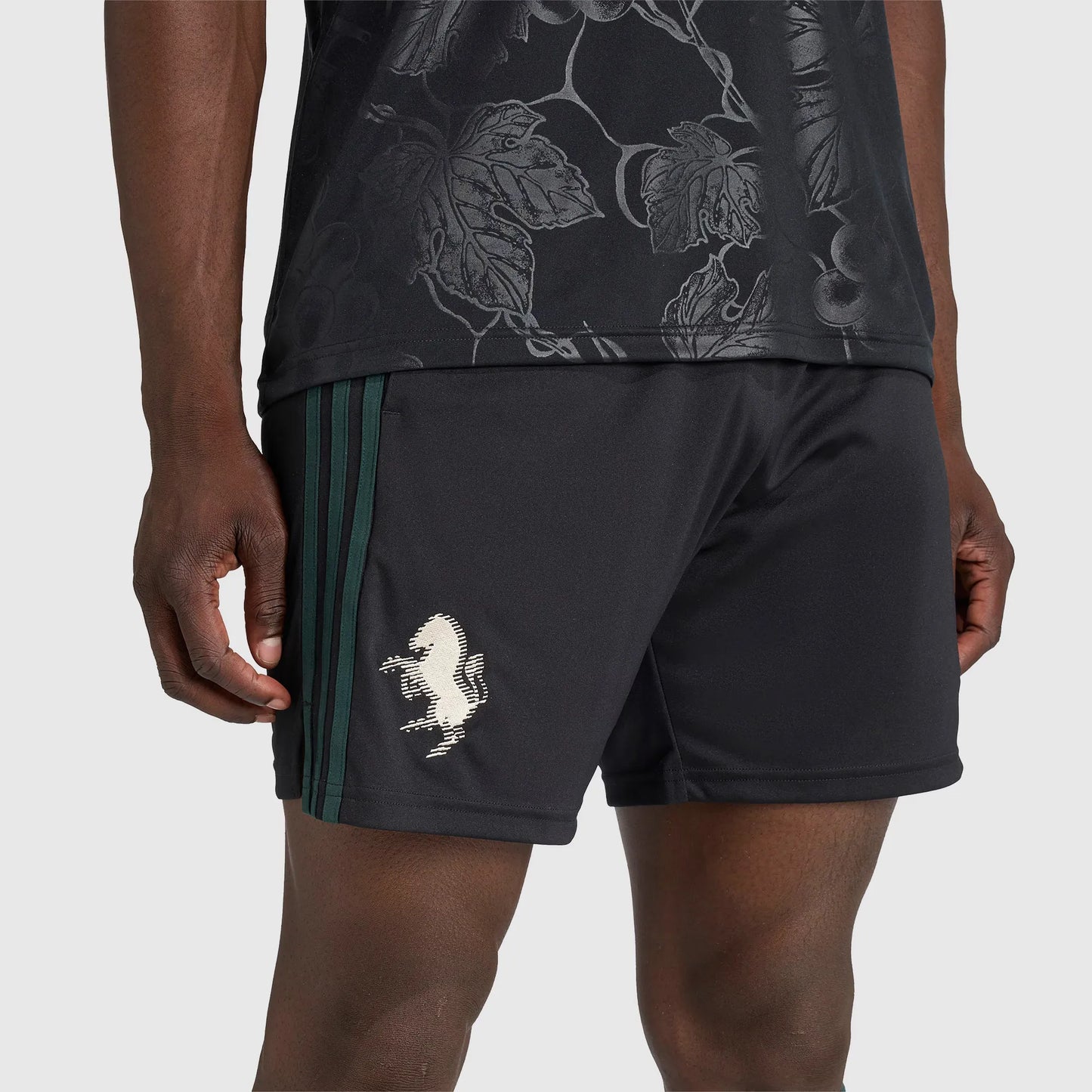 Shorts adidas Juventus 2025/26 III — imagem 4