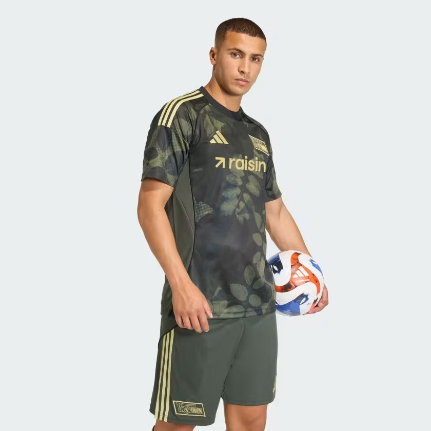Camisa adidas 1. FC Union Berlin 2025/26 II — imagem 8