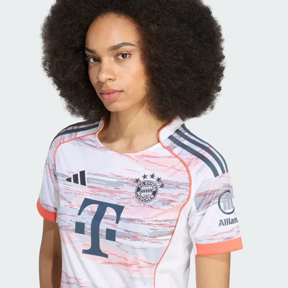 Camisa Feminina adidas Bayern de Munique 2025/26 II — imagem 5