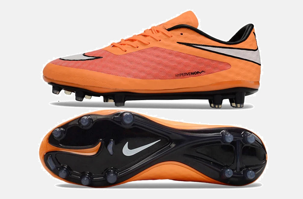 Chuteira Nike Hypervenom Elite FG - vista traseira