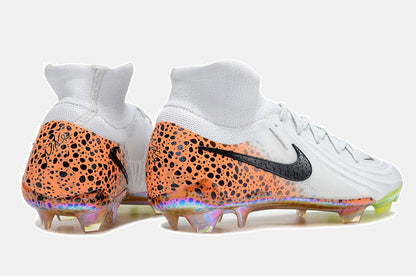 Chuteira Nike Phantom Luna Elite NU FG - imagem 5