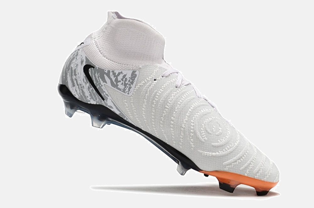 Chuteira Nike Phantom Luna Elite NU FG - vista traseira