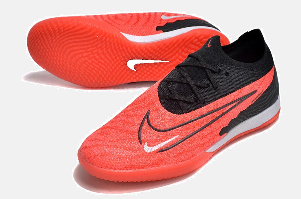 Tênis Futsal Nike Gripknit Phantom GX Elite IC - vista traseira