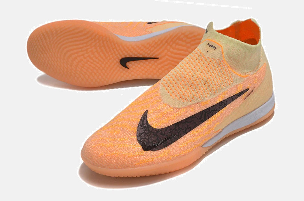 Tênis Futsal Nike Gripknit Phantom GX Elite IC - vista traseira