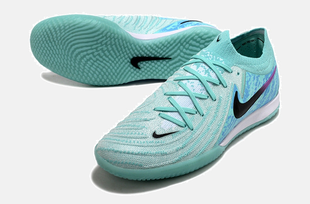 Tênis Futsal Nike Phantom GX II IC - Azul, Roxa e Preta - detalhe