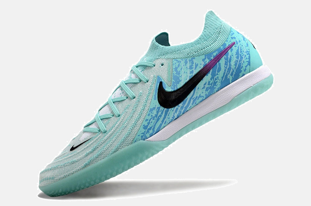 Tênis Futsal Nike Phantom GX II IC - Azul, Roxa e Preta - imagem 5