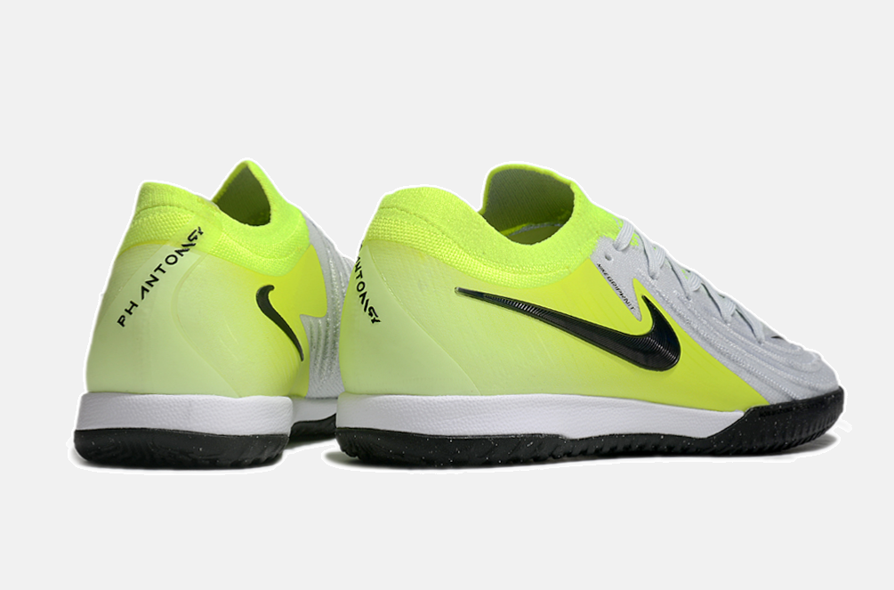 Tênis Futsal Nike Phantom GX II IC - Branca e Verde - imagem 7
