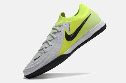 Tênis Futsal Nike Phantom GX II IC - Branca e Verde - imagem 5