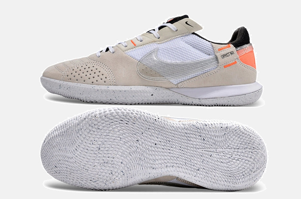 Tênis Futsal Nike Street Gato IC - Bege, Branca e Laranja - vista traseira