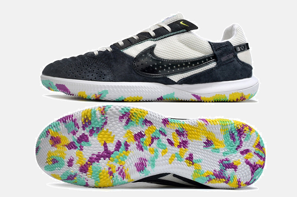 Tênis Futsal Nike Street Gato IC - Branca e Preta - vista traseira