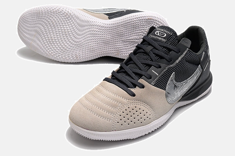 Tênis Futsal Nike Street Gato IC - Preta, Creme e Prata - detalhe