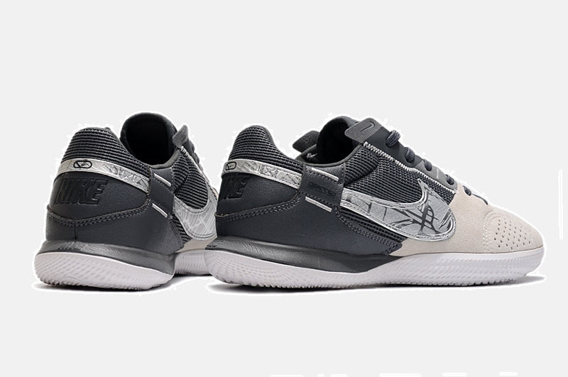 Tênis Futsal Nike Street Gato IC - Preta, Creme e Prata - imagem 7